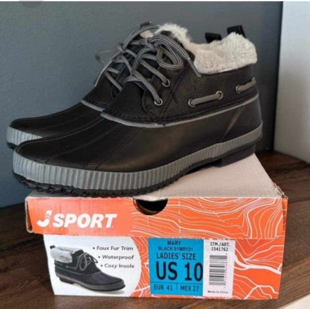 JSPORT Boots Woman's 10 Short Waterproof Duck Faux-fur All-weather Shoes…